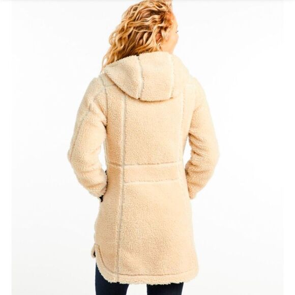 L.L.Bean Mountain Pile Fleece Coat - Picture 2 of 11